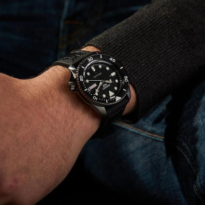 ΡΟΛΟΙ SEIKO SRPD65K3 SEIKO 5 Sports Automatic Black Silicone Strap