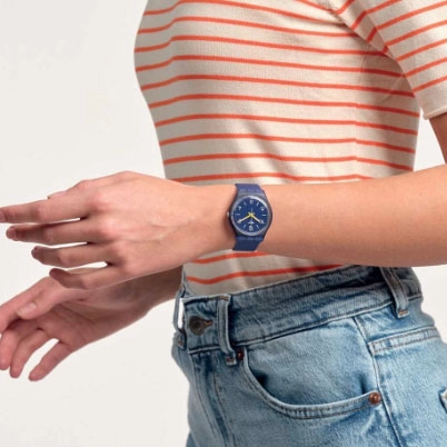 ΡΟΛΟΙ SWATCH SO28N108 SWATCH  Indigo Swing Blue Silicone Strap