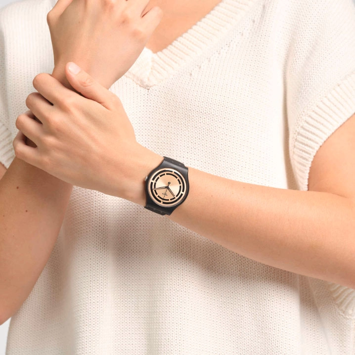 ΡΟΛΟΙ SWATCH  SO32B116 SWATCH	Clear Sign Black Silicone Strap