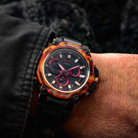 ΡΟΛΟΙ CASIO  MTG-B3000FR-1AER G-SHOCK 40th Anniversary Flare Red Tough Solar Limited Edition