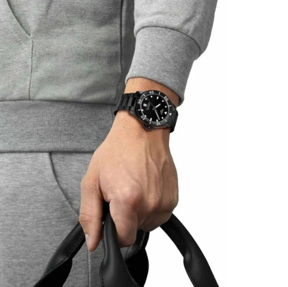 ΡΟΛΟΙ TISSOT  T1204103305100  TISSOT Seastar 1000 Black Stainless Steel Bracelet
